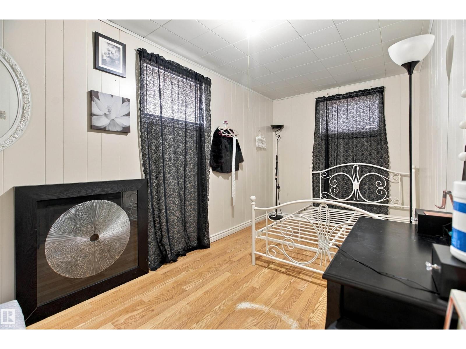 12707 73 ST NW - 17