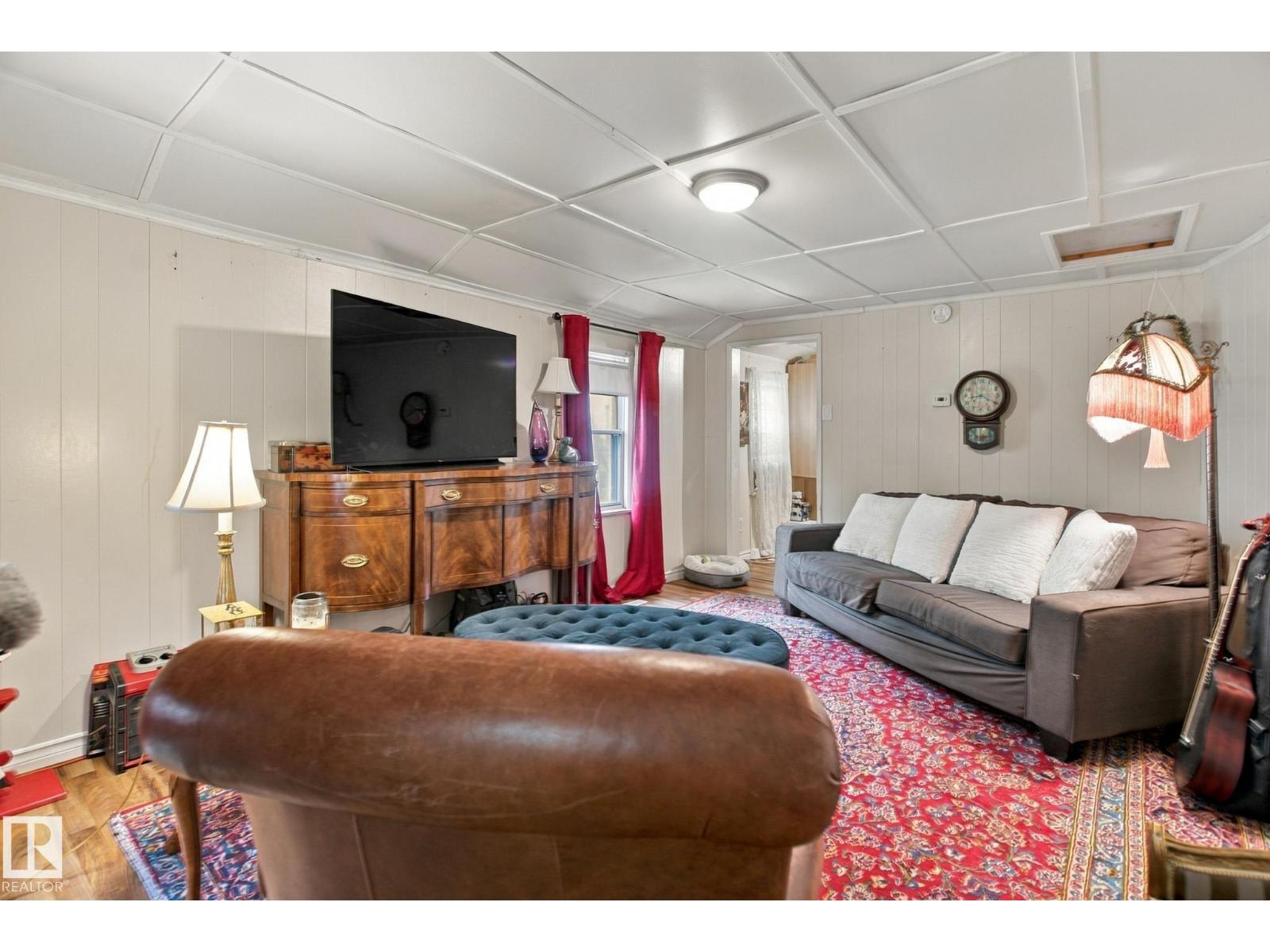12707 73 ST NW - 3