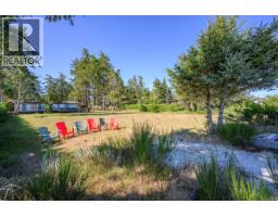 8998 Clarkson Ave, Black Creek, BC V9J1B2 Photo 28