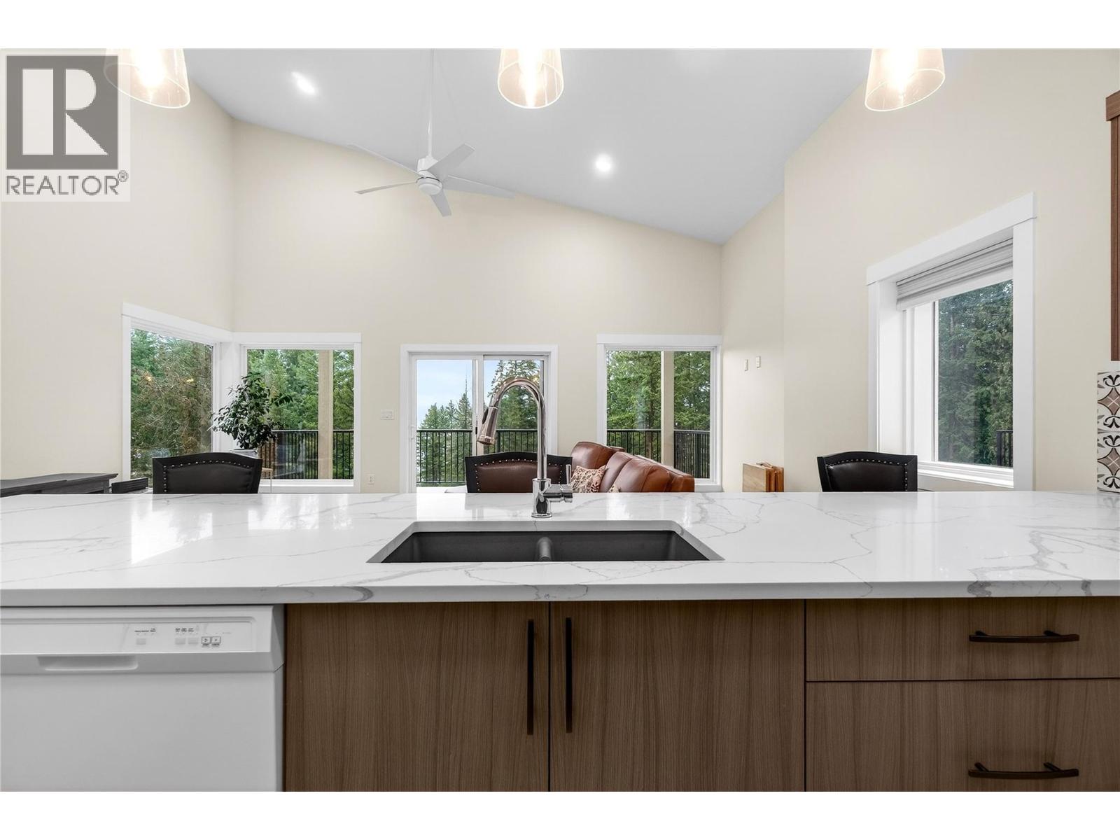 3044 Cedar Drive - Image 17