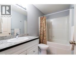 1449 1 Avenue Ne Unit# 404, Salmon Arm, BC V1E0C4 Photo 12
