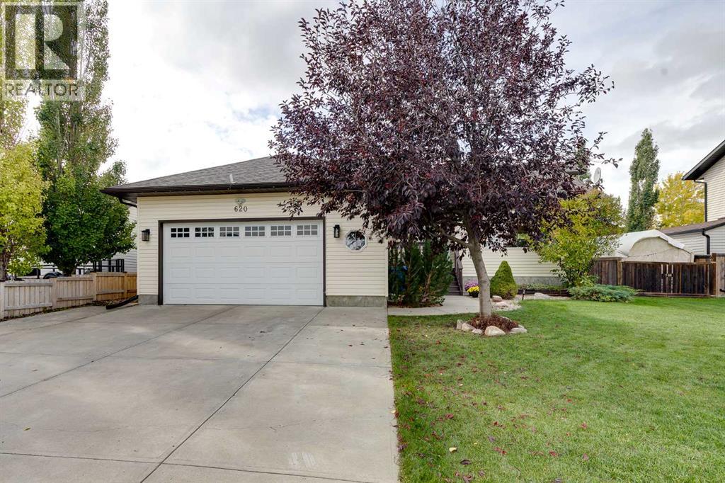 620 Pioneer Drive, Irricana