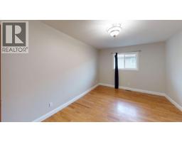 118 Wanyandi Avenue, Hinton, AB T7V1M6 Photo 16