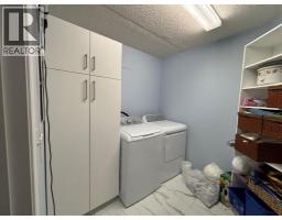 205, 228 Pembina Avenue, Hinton, AB T7V0A5 Photo 11