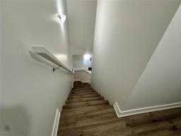 21 Lyra Gate, Winnipeg, MB R2V5A9 Photo 12