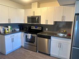 21 Lyra Gate, Winnipeg, MB R2V5A9 Photo 15