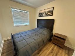 21 Lyra Gate, Winnipeg, MB R2V5A9 Photo 9