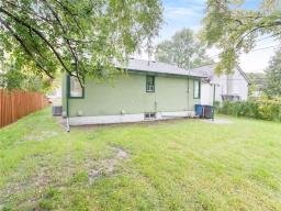 473 Perth Avenue, Winnipeg, MB R2V0V3 Photo 18