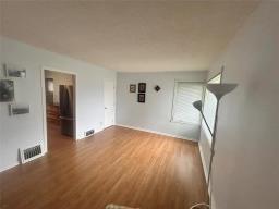 405 Monreith Street, Winnipeg, MB R2X2E4 Photo 7