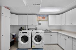 63 Rothshire Place, Winnipeg, MB R2C5E1 Photo 21