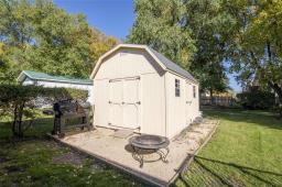 230 Lilac Bay, Steinbach, MB R5G2C9 Photo 22