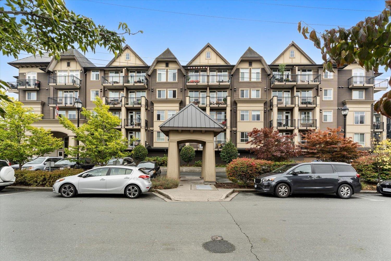 #313 8531 YOUNG Road, Chilliwack, British Columbia, V2P4P2, Chilliwack, British Columbia — photo 1 of 5