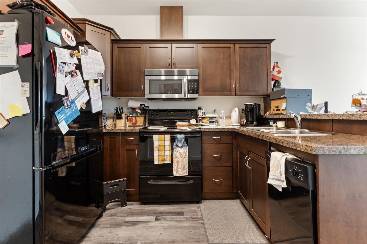 #313 8531 YOUNG Road, Chilliwack, British Columbia, V2P4P2, Chilliwack, British Columbia — photo 4 of 5