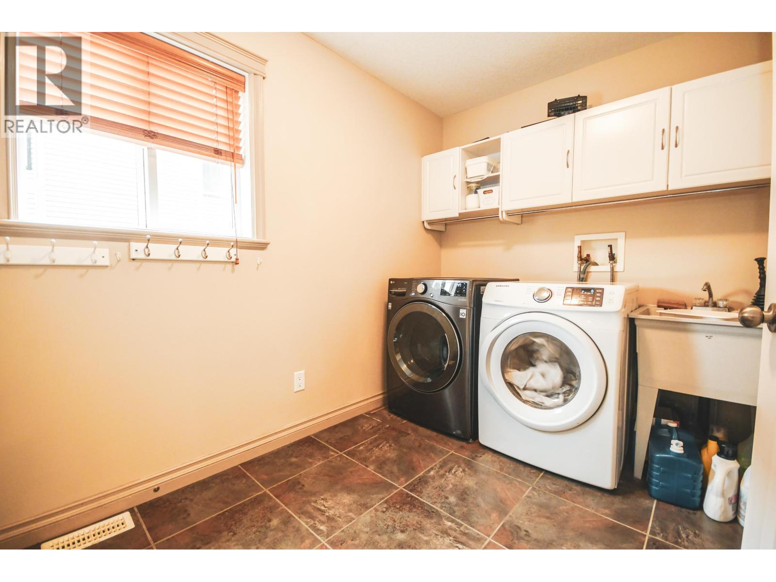 7639 GRAYSHELL ROAD - Image 17
