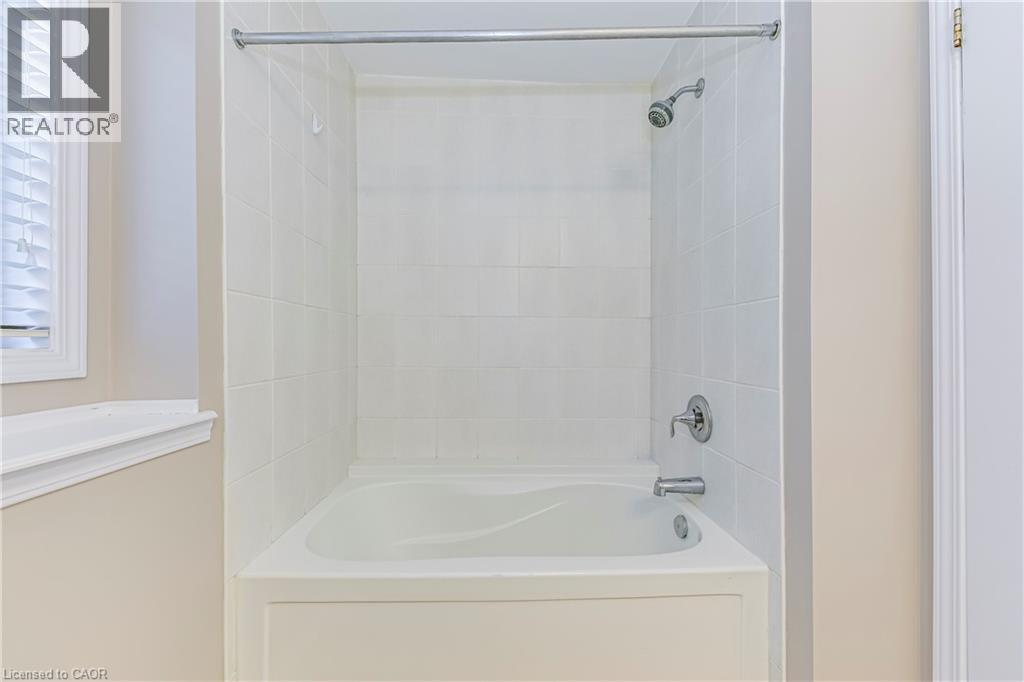 212 ELLEN DAVIDSON Drive - 37