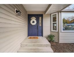 18166 Claytonhill Drive, Surrey, BC V3S7N6 Photo 30