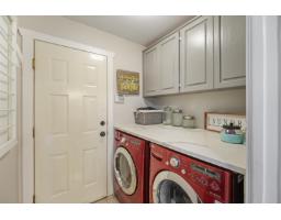 18166 Claytonhill Drive, Surrey, BC V3S7N6 Photo 28