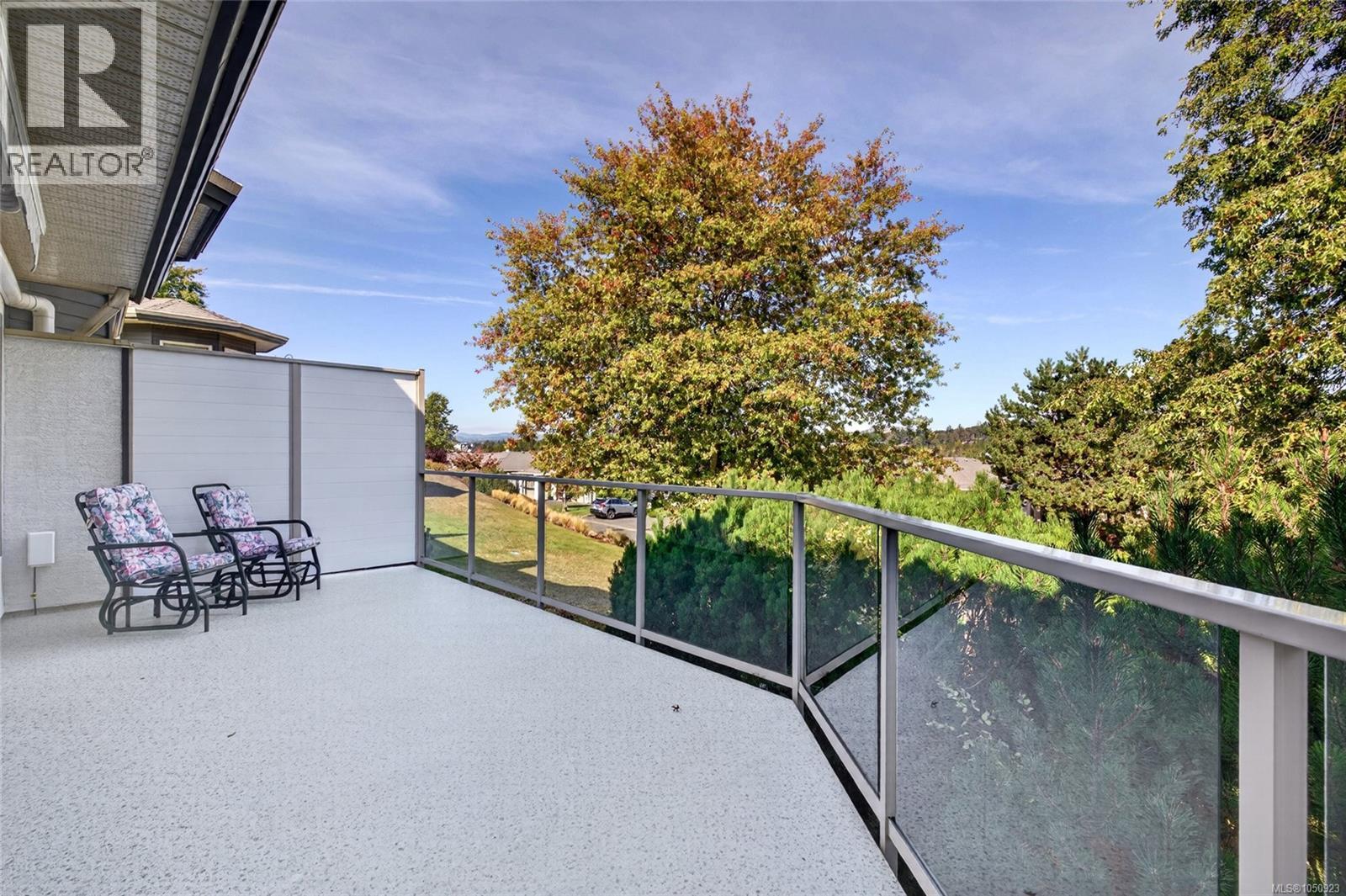#23 4360 Emily Carr Dr - 10