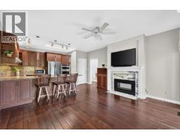 23 4360 Emily Carr Dr, Saanich, BC V8X4Y4 Photo 19