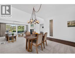 Dining room - 23 4360 Emily Carr Dr, Saanich, BC V8X4Y4 Photo 9
