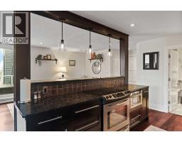 301, 312 Cedar Crescent Sw, Calgary, AB T3C2Y8 Photo 10