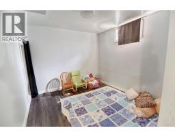 32 Lemoyne Crescent W - photo 10
