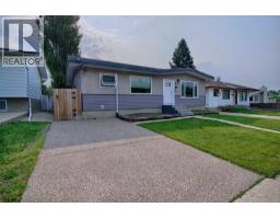 32 Lemoyne Crescent W - photo 2
