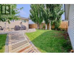 32 Lemoyne Crescent W - photo 22