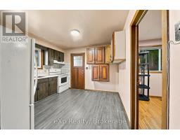 501 Sidney Street, Belleville, ON K8P4A3 Photo 8