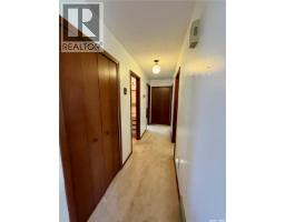 141 Railway Avenue, Norquay, SK S0A2V0 Photo 17