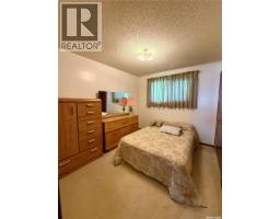 141 Railway Avenue, Norquay, SK S0A2V0 Photo 21