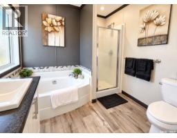 190 Prairie Sun Court, Swift Current, SK S9H3X6 Photo 16