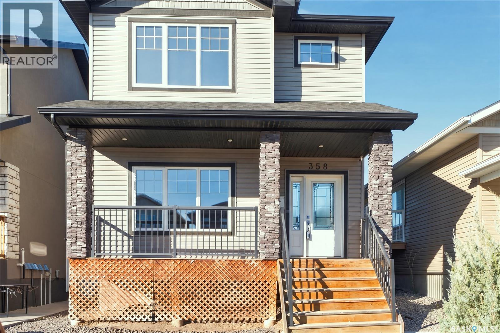 358 Marlatte STREET, Saskatoon — photo 2
