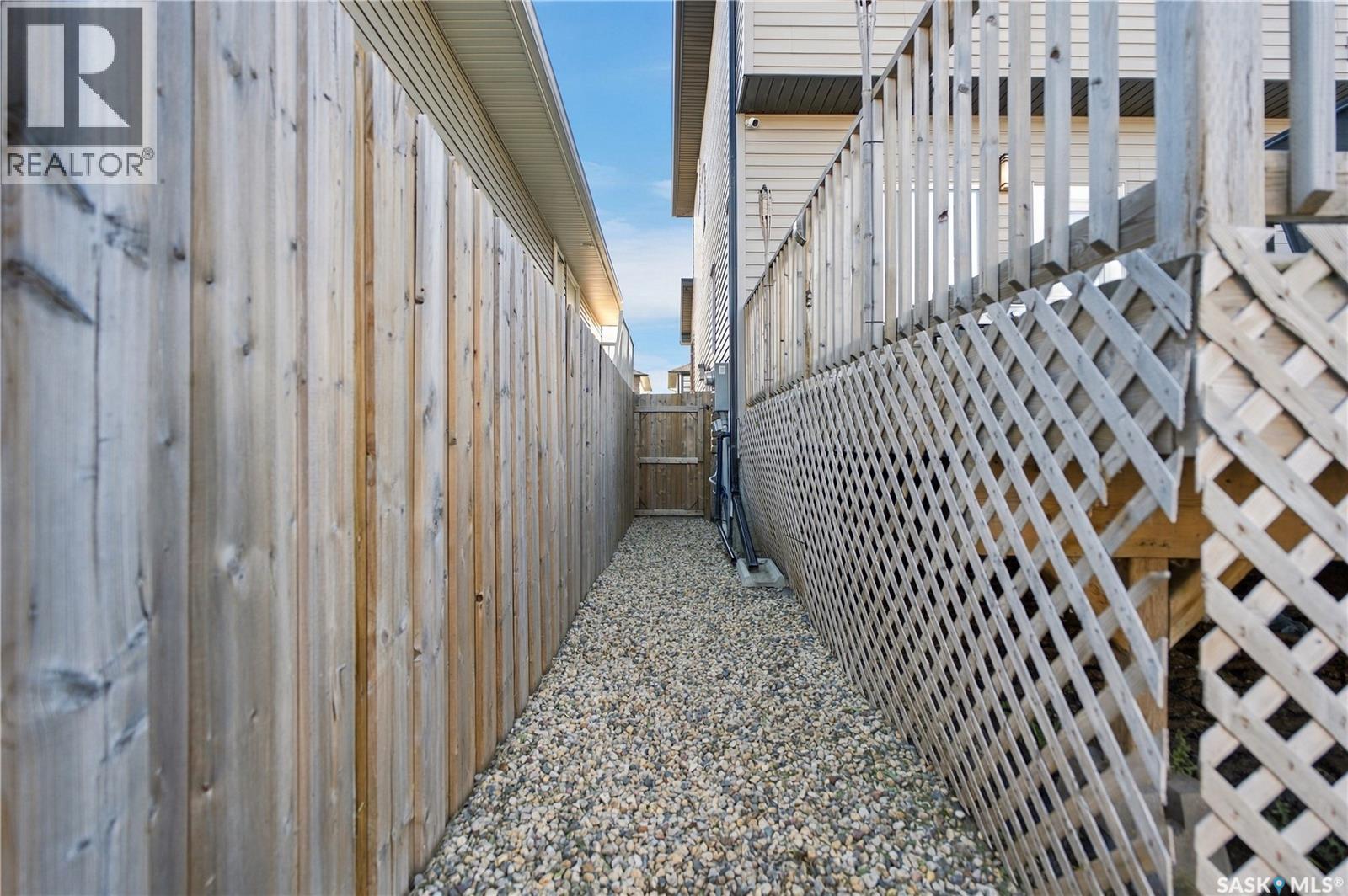 358 Marlatte STREET, Saskatoon — photo 28