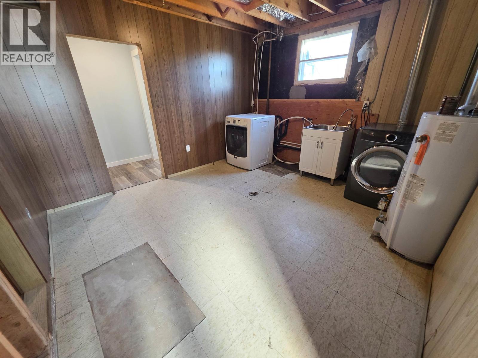6678 N 97 HIGHWAY - 19
