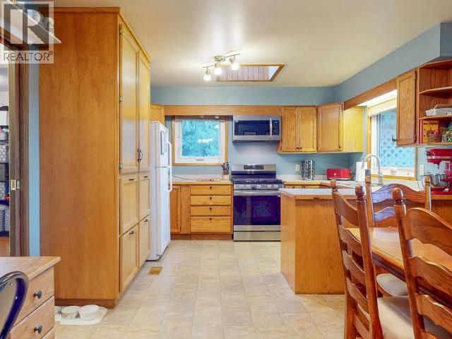 4678 ONTARIO AVE - 12