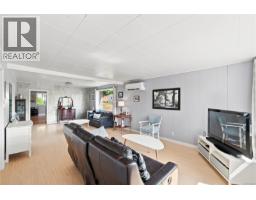 2148 Dick Ave, Nanaimo, BC V9X1R6 Photo 7