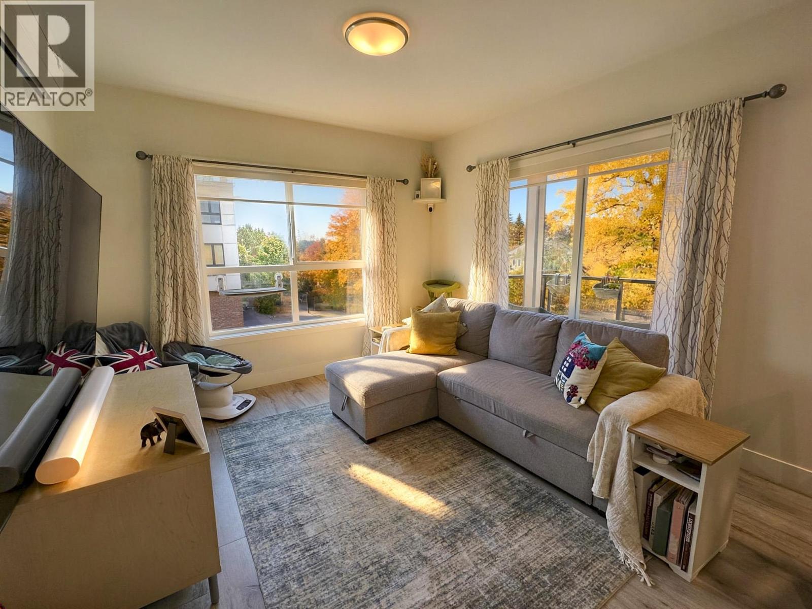 Photo of 207 12310 222 STREET 12