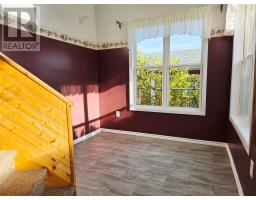 26 Forest Road thumbnail 19