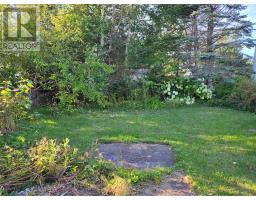 26 Forest Road thumbnail 43