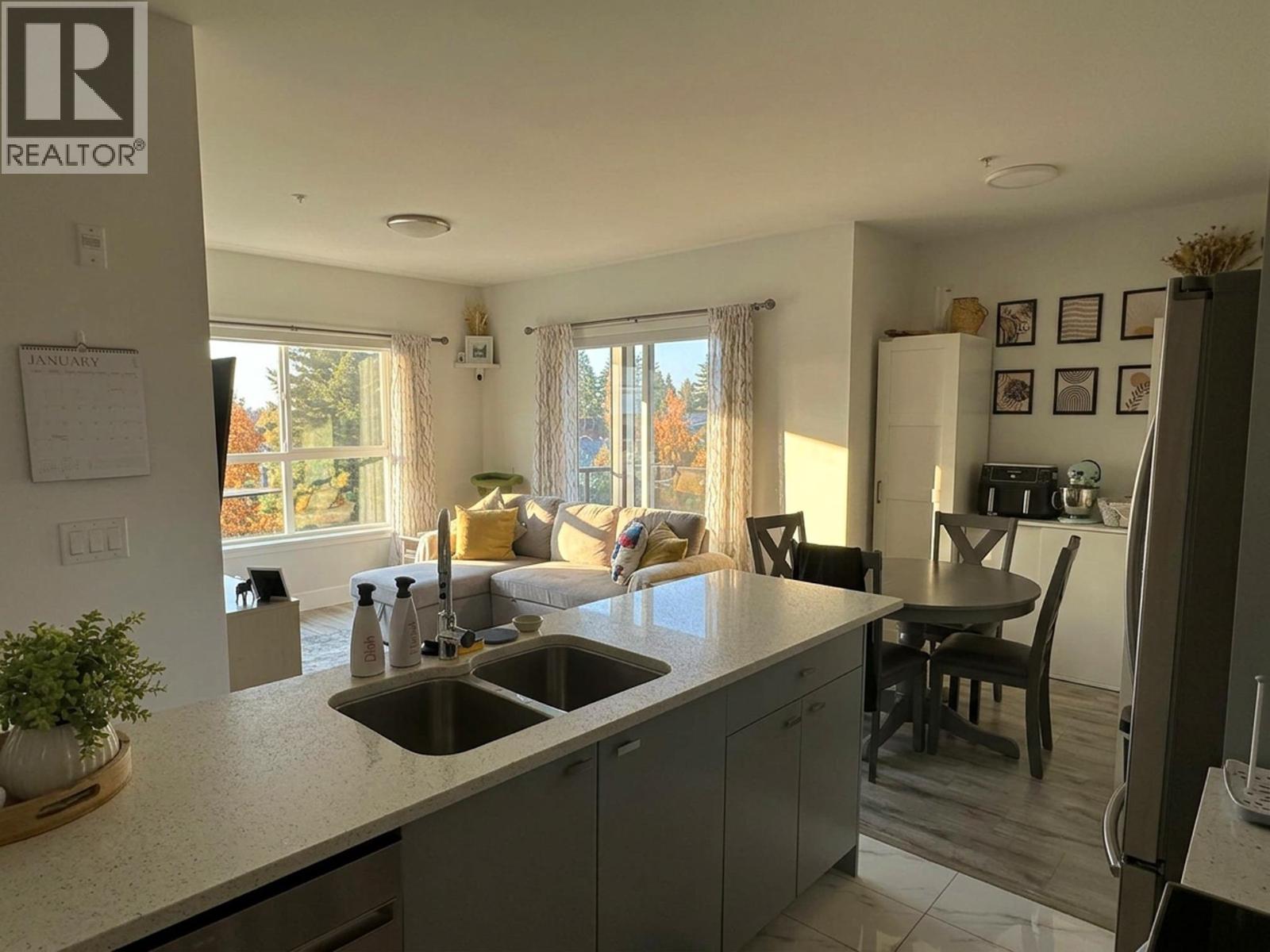 Photo of 207 12310 222 STREET 8