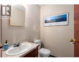 4660 Western Rd, Courtenay, BC V9N3T2 Photo 13