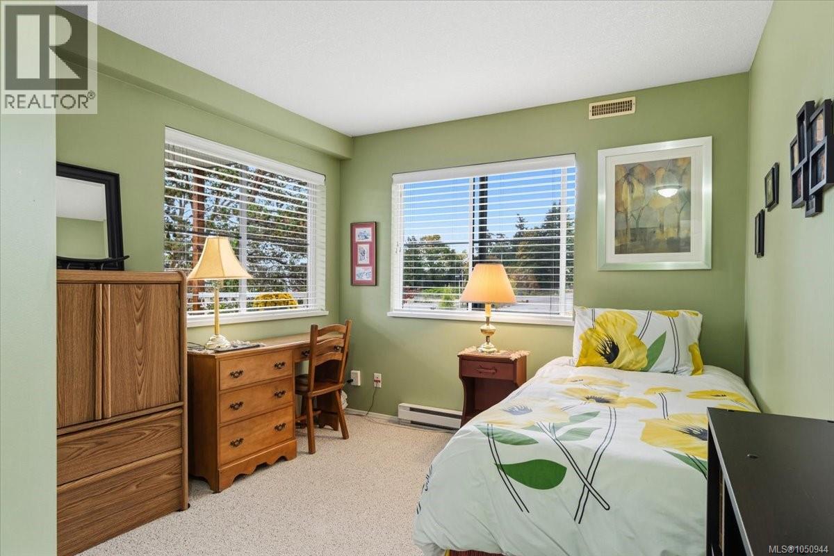 #105 24 Prideaux St - 17