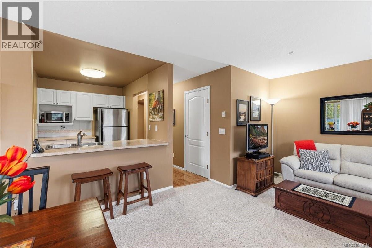 #105 24 Prideaux St - 11