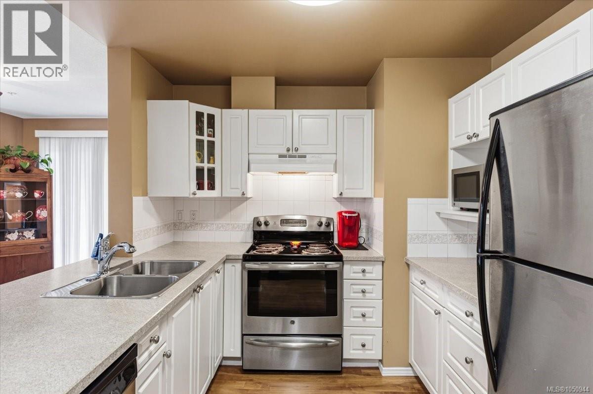#105 24 Prideaux St - 5
