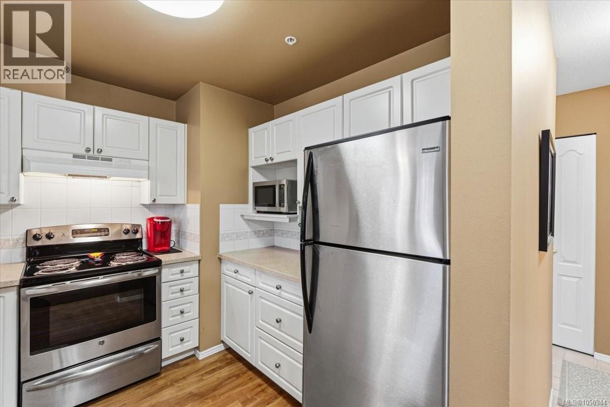 #105 24 Prideaux St - 10