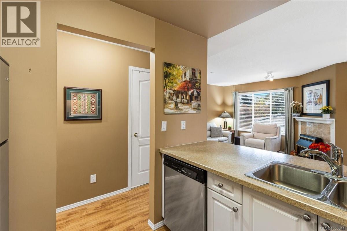 #105 24 Prideaux St - Image 13