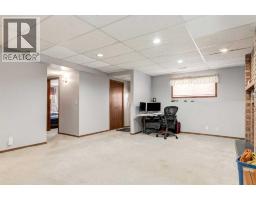 75 Sandstone Crescent Se, Airdrie, AB T4B1T7 Photo 27