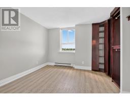 Living room - 810 - 2020 Jasmine Crescent, Ottawa, ON K1J8K5 Photo 7