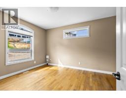 Full bathroom - 3869 Angus Drive, West Kelowna, BC V4T2J8 Photo 15